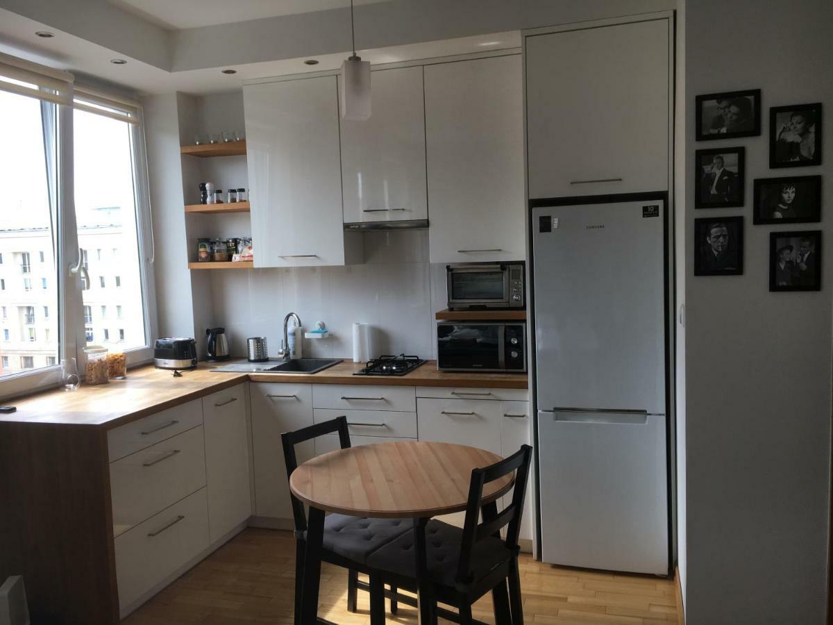 Apartment "Femina Cinema" Warsaw City Centre المظهر الخارجي الصورة